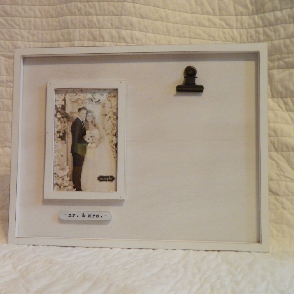Mud Pie "Mr. & Mrs. Frame